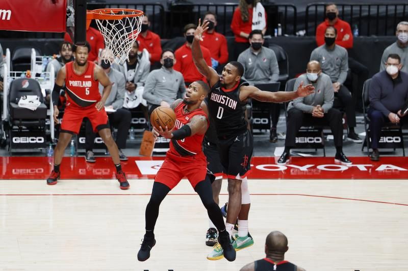 2020-12-27t041639z_1355911676_mt1usatoday15363695_rtrmadp_3_nba-houston-rockets-at-portland-trail-blazers_reuters