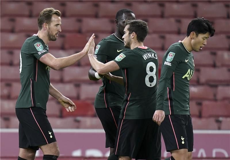 لاعبو توتنهام هوتسبير