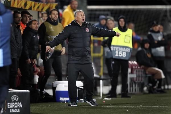 دان بيترسكو 