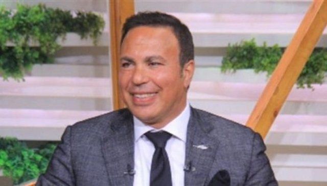 أيمن يونس 