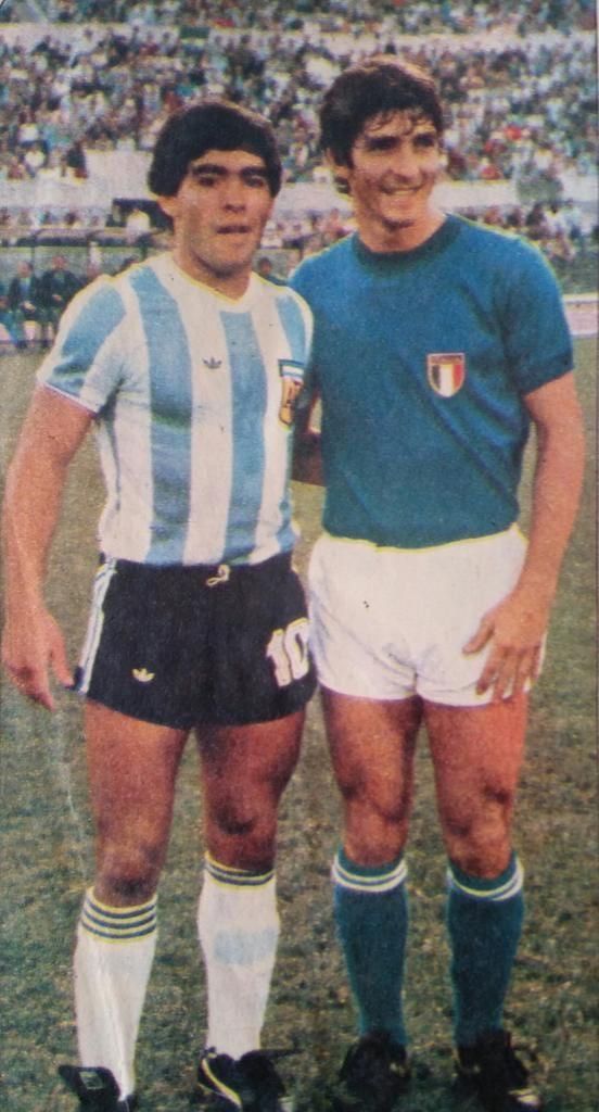 مارادونا وباولو روسي