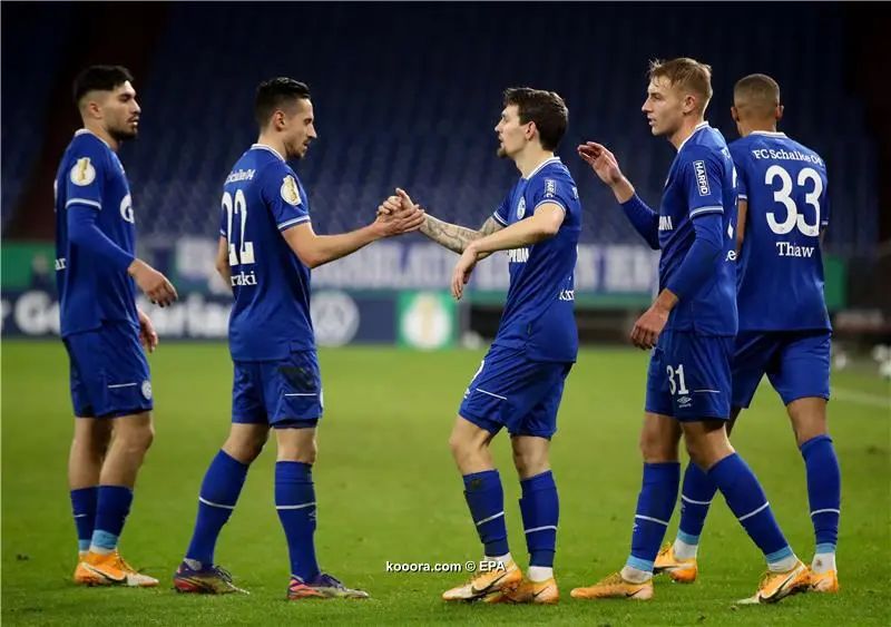 ?i=epa%2fsoccer%2f2020-12%2f2020-12-22%2f2020-12-22-08900012_epa