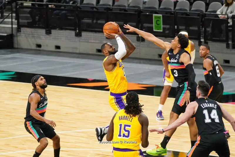 ?i=reuters%2f2021-01-02%2f2021-01-02t035035z_505790717_mt1usatoday15386859_rtrmadp_3_nba-los-angeles-lakers-at-san-antonio-spurs_reuters