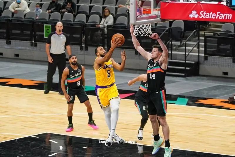 ?i=reuters%2f2021-01-02%2f2021-01-02t034904z_1553215483_mt1usatoday15386852_rtrmadp_3_nba-los-angeles-lakers-at-san-antonio-spurs_reuters
