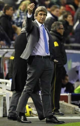 2011-01-222011-01-22t231611z_01_hjk12_rtridsp_3_soccer-spain_reuters