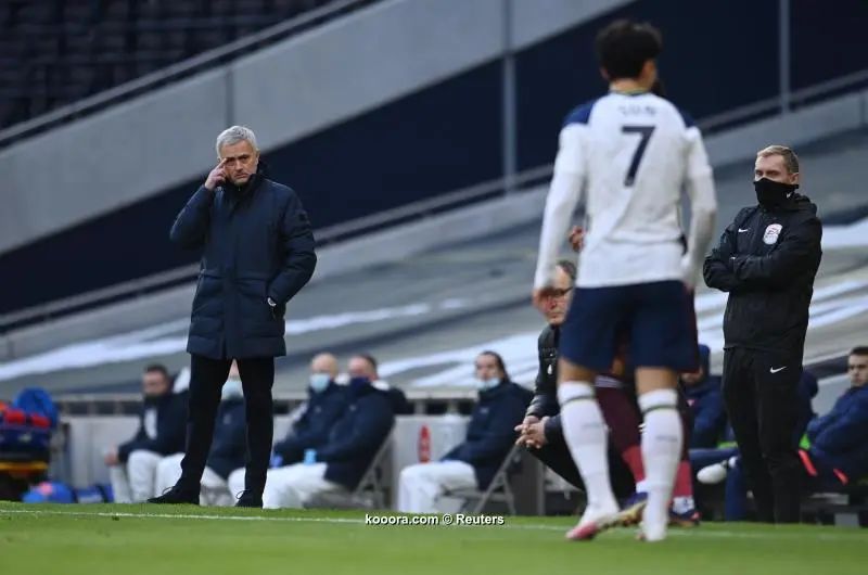 ?i=reuters%2f2021-01-02%2f2021-01-02t123930z_513817642_up1eh120z5uvl_rtrmadp_3_soccer-england-tot-lee-report_reuters