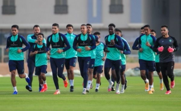 لاعبو الفتح