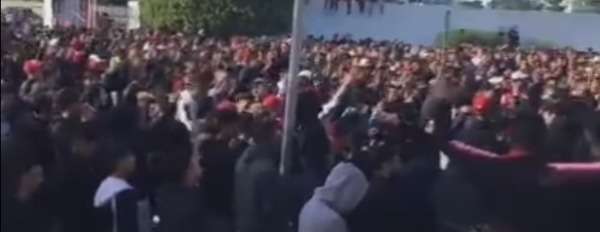 من الوقفة الاحتجاجية