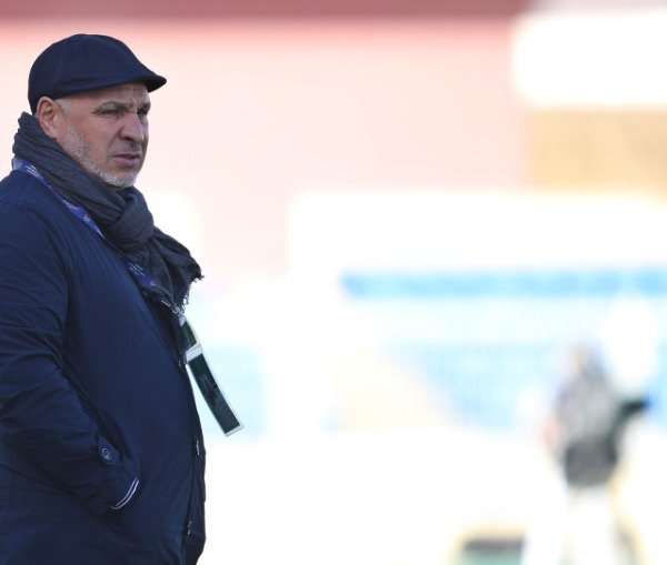 نورالدين بن زكري 