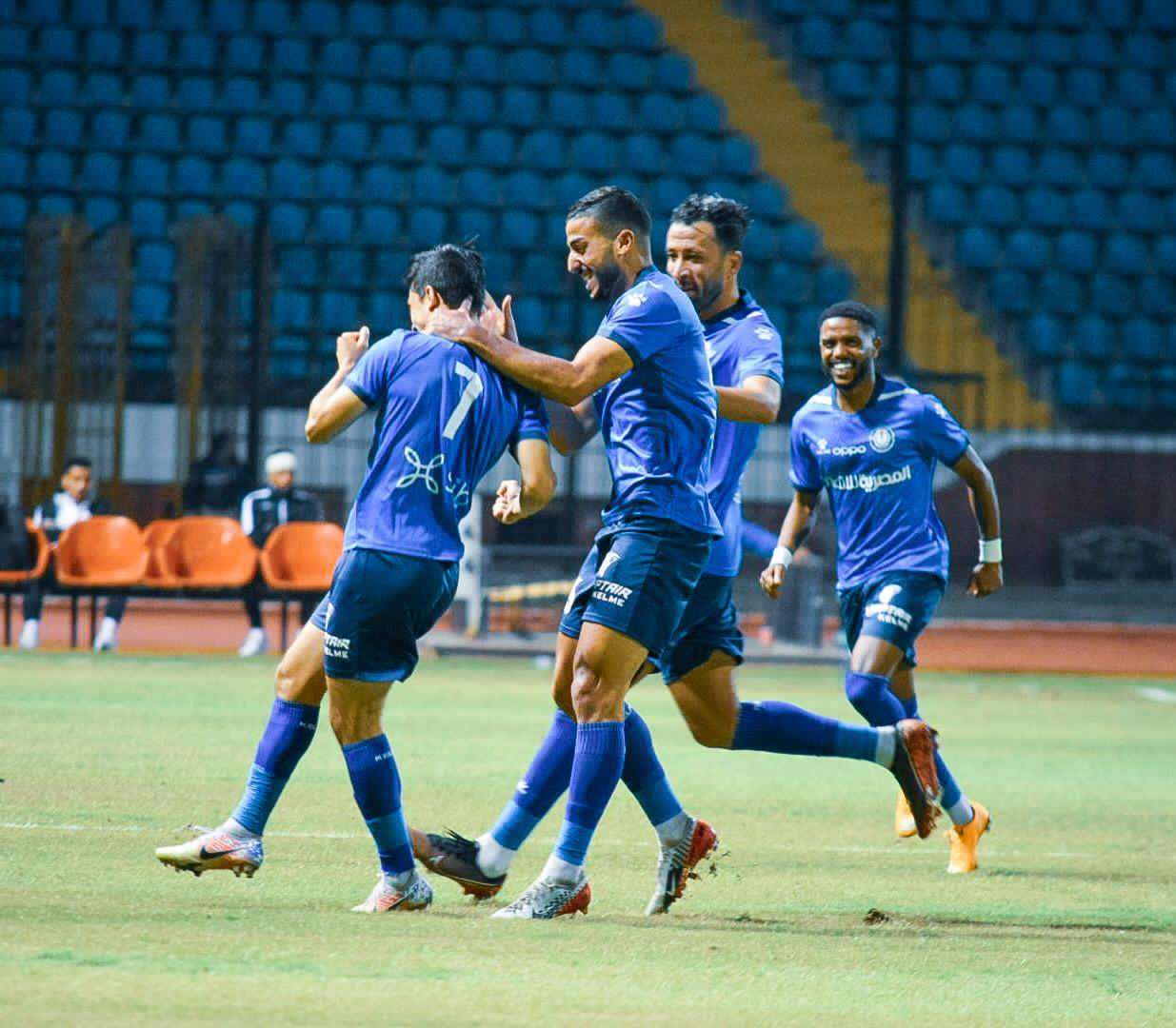 لاعبو سموحة 