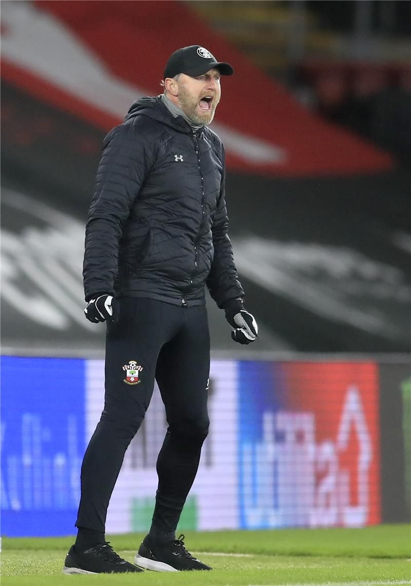 رالف هازنهوتل