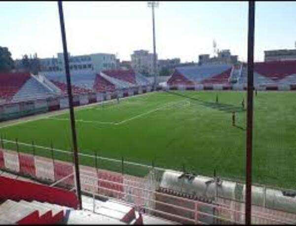 ملعب عابد حمداني