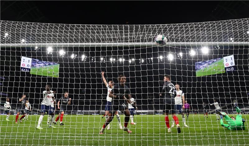 توتنهام وبرينتفورد