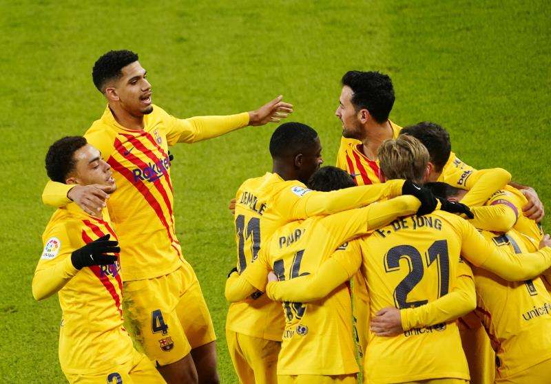 لاعبو برشلونة