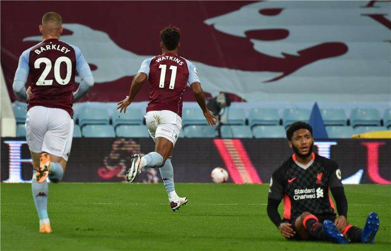 لقاء سابق بين الفريقين