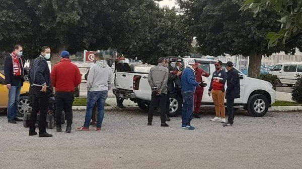 من وقفة جماهير الإفريقي