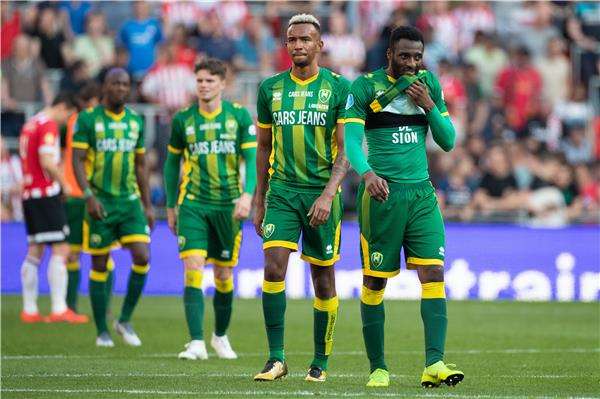 لاعبو أدو دن هاج