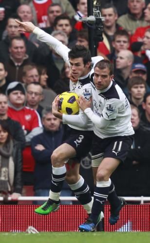 2010-11-20t160407z_01_edy14_rtridsp_3_soccer-england_reuters