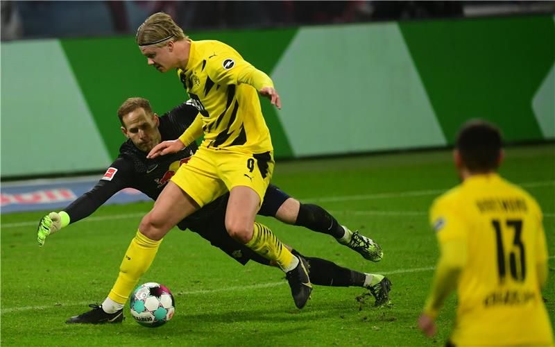 هالاند أمام لايبزيج