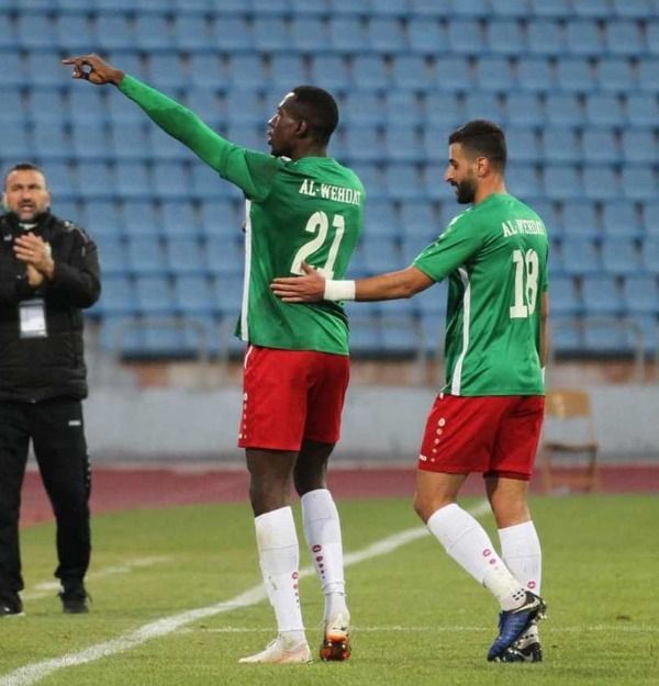 عبد العزيز نداي صاحب "هاتريك" الفوز