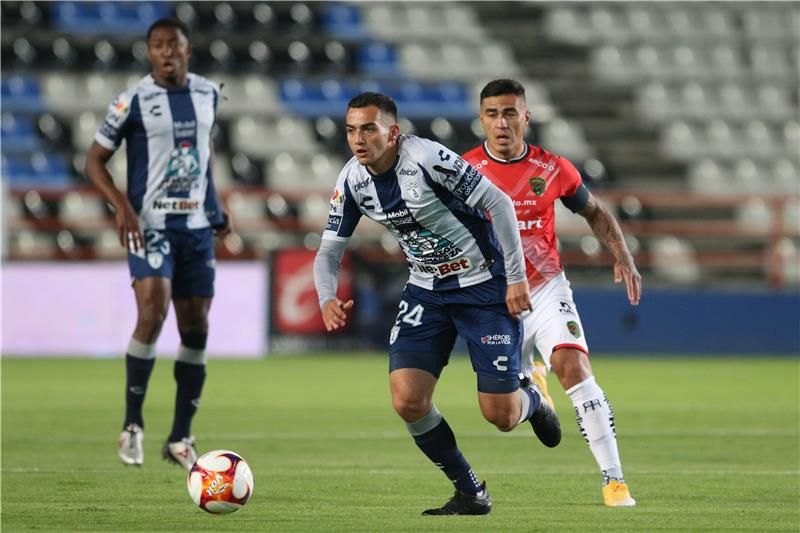 باتشوكا و خواريز 