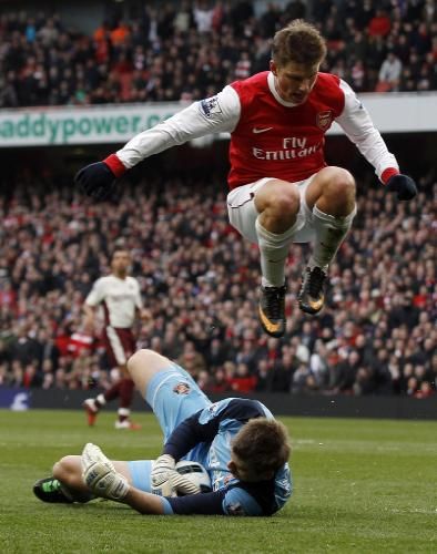 2011-03-052011-03-05t174139z_01_swt15_rtridsp_3_soccer-england_reuters