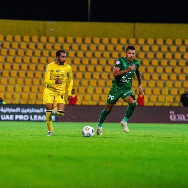 من الدوري الإماراتي 