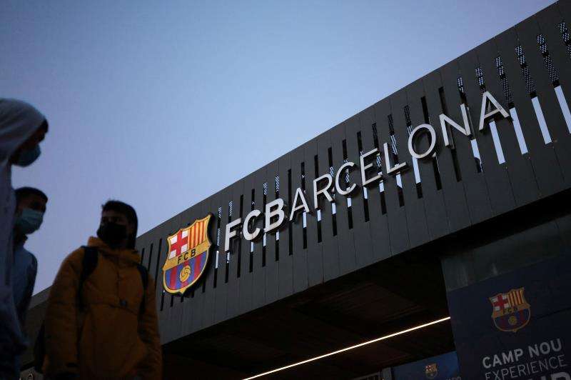 برشلونة