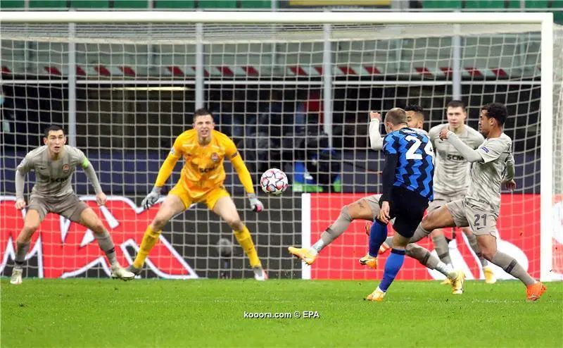 ?i=epa%2fsoccer%2f2020-12%2f2020-12-09%2f2020-12-09-08873552_epa