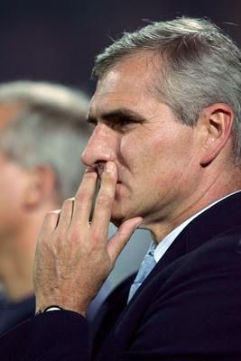 المدرب البولندي باول جاناس 