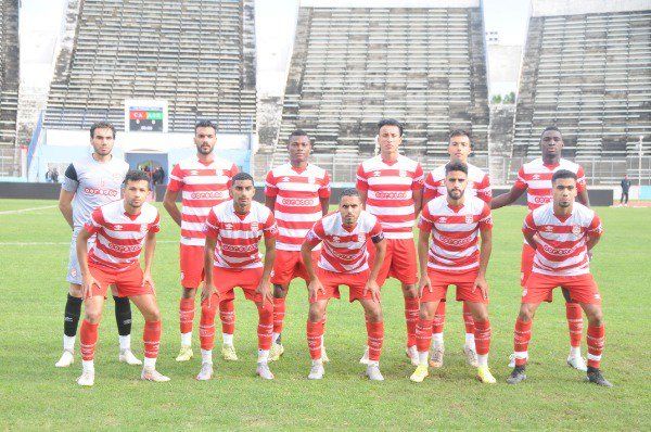 لاعبو الإفريقي 