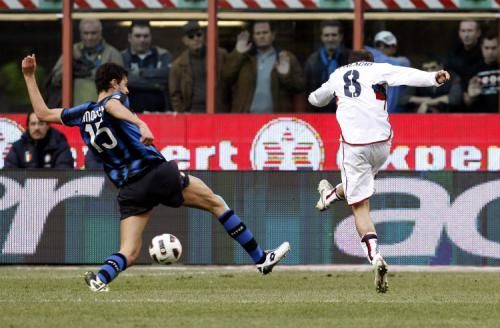 2011-03-062011-03-06t151454z_01_gsp05_rtridsp_3_soccer-italy_reuters