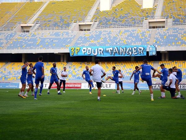 لاعبو اتحاد طنجة