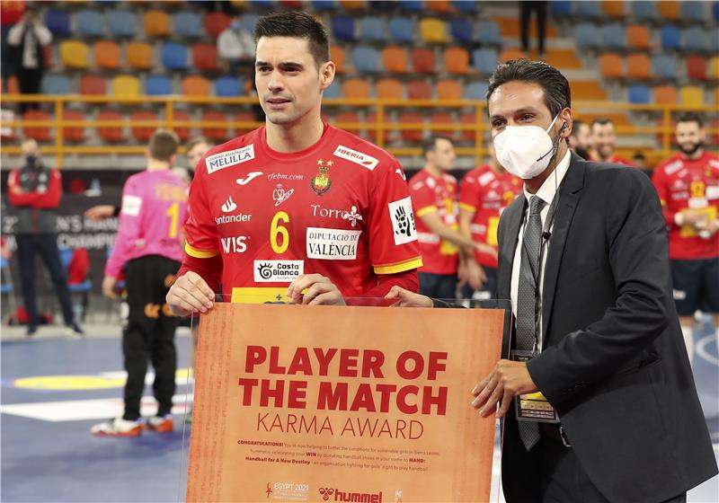 أنخل فيرنانديز بيريز