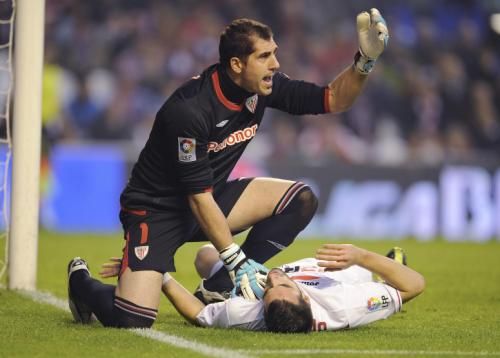 2011-03-062011-03-06t190008z_01_foz01_rtridsp_3_soccer-spain_reuters