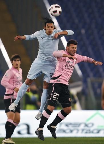 2011-03-062011-03-06t203308z_01_tgn106_rtridsp_3_soccer-italy_reuters