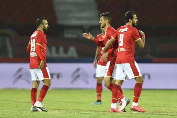 لاعبو الأهلي