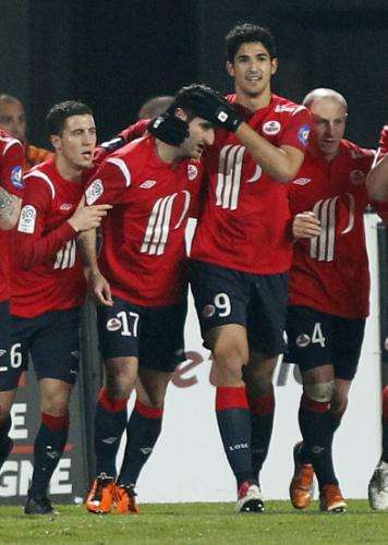 2011-03-062011-03-06t221201z_01_jpp25_rtridsp_3_soccer-france_reuters