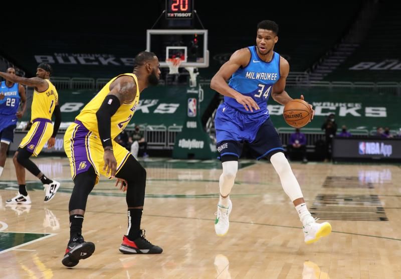 2021-01-22t023459z_1854377084_mt1usatoday15466157_rtrmadp_3_nba-los-angeles-lakers-at-milwaukee-bucks_reuters