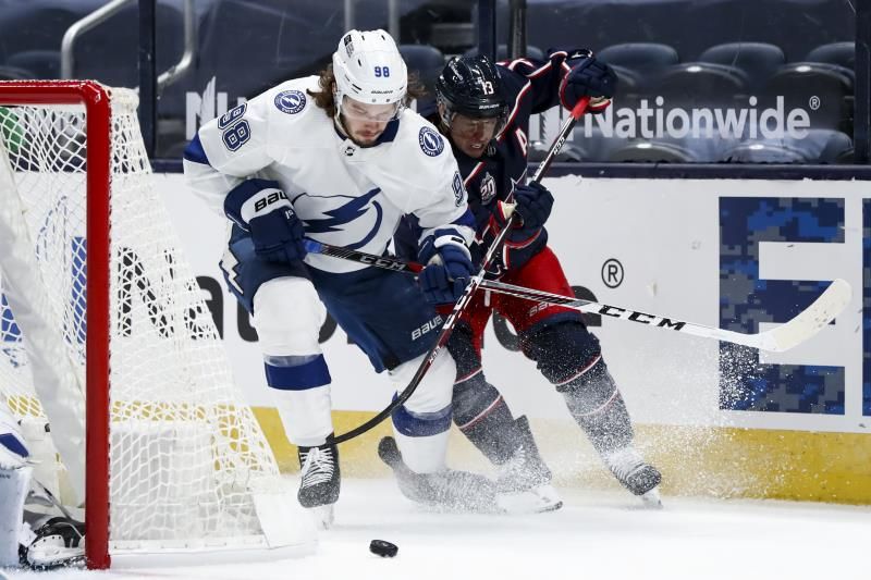 2021-01-22t005559z_1350589530_mt1usatoday15465779_rtrmadp_3_nhl-tampa-bay-lightning-at-columbus-blue-jackets_reuters