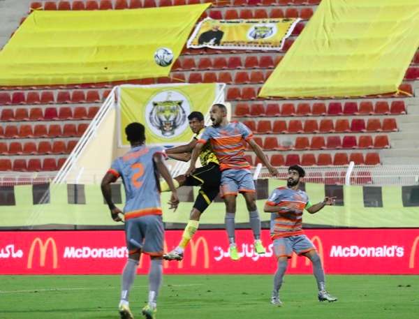 من الدوري العماني