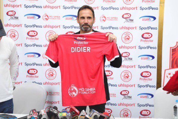 من تقديم ديديه جوميز