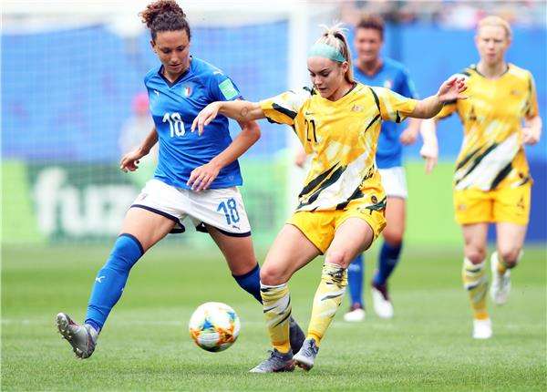 إيلي كاربنتر 