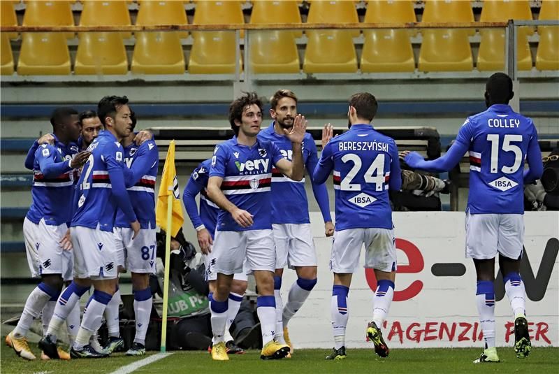 لاعبو سامبدوريا 