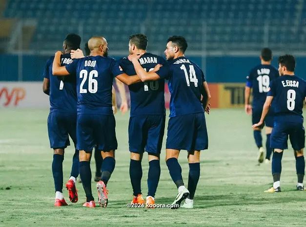 ?i=mhmed_aziz%2fjanuary%2fkoo_1_1_2020%2fpyramids+fc+tram