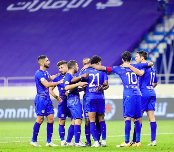 لاعبو النصر 