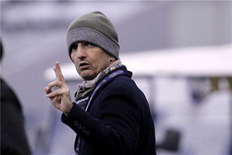 رازفان لوشيسكو 