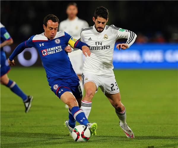 من لقاء ريال مدريد على كروز آزول في نصف النهائي 