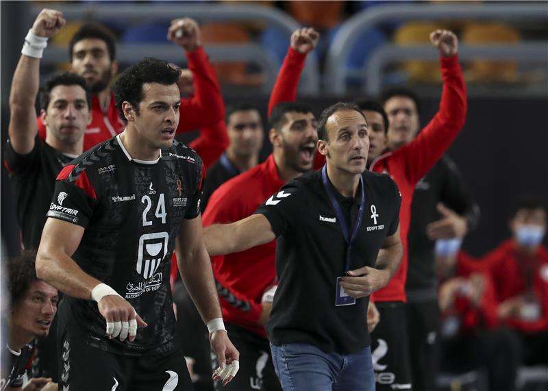 يد الفراعنة