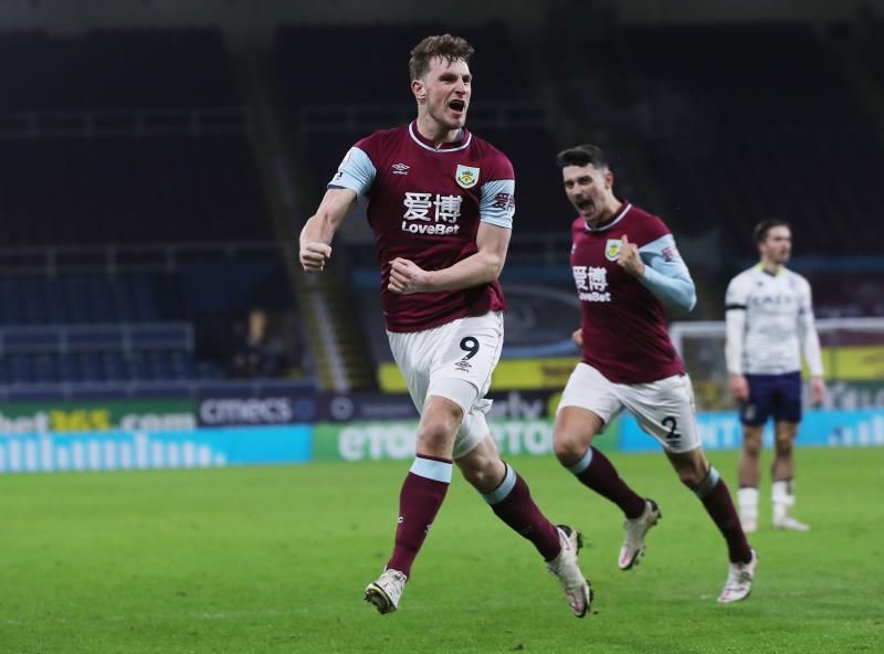 2021-01-27t193924z_1545431423_up1eh1r1iloep_rtrmadp_3_soccer-england-bur-ava-report_reuters